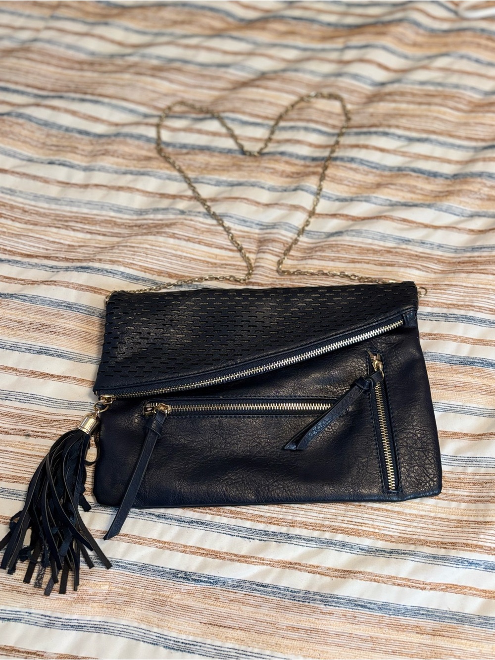 Urban Expressions Black Tassel Chain Clutch